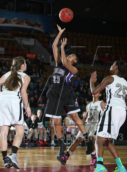 Thumbnail 1 in Pueblo South vs. Mesa Ridge (CHSAA 4A Great 8) photogallery.