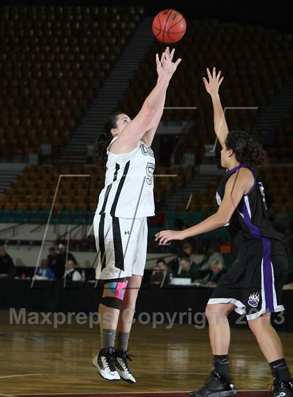 Thumbnail 2 in Pueblo South vs. Mesa Ridge (CHSAA 4A Great 8) photogallery.