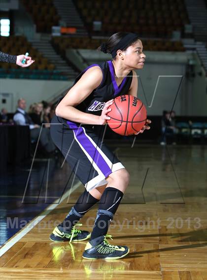 Thumbnail 2 in Pueblo South vs. Mesa Ridge (CHSAA 4A Great 8) photogallery.