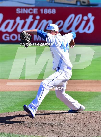 Thumbnail 1 in Los Altos vs. Wilcox (CIF CCS Semifinal) photogallery.