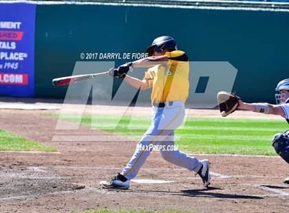 Thumbnail 2 in Los Altos vs. Wilcox (CIF CCS Semifinal) photogallery.