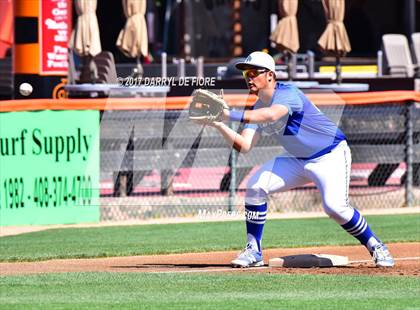 Thumbnail 1 in Los Altos vs. Wilcox (CIF CCS Semifinal) photogallery.