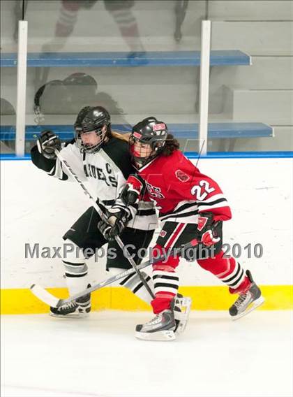 Thumbnail 2 in Stillwater vs Roseville (Section 4AA Semifinal) photogallery.