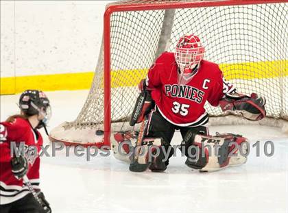 Thumbnail 2 in Stillwater vs Roseville (Section 4AA Semifinal) photogallery.