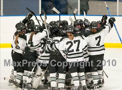 Thumbnail 1 in Stillwater vs Roseville (Section 4AA Semifinal) photogallery.