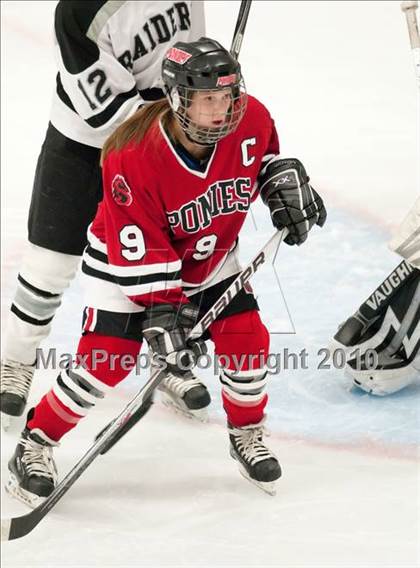 Thumbnail 1 in Stillwater vs Roseville (Section 4AA Semifinal) photogallery.