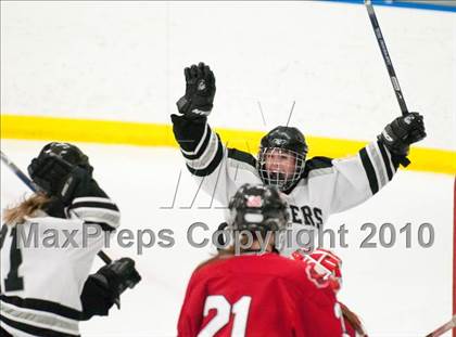Thumbnail 3 in Stillwater vs Roseville (Section 4AA Semifinal) photogallery.