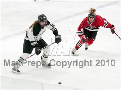 Thumbnail 2 in Stillwater vs Roseville (Section 4AA Semifinal) photogallery.