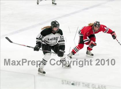 Thumbnail 3 in Stillwater vs Roseville (Section 4AA Semifinal) photogallery.