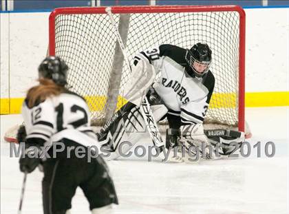 Thumbnail 2 in Stillwater vs Roseville (Section 4AA Semifinal) photogallery.
