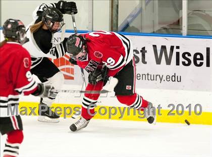 Thumbnail 1 in Stillwater vs Roseville (Section 4AA Semifinal) photogallery.