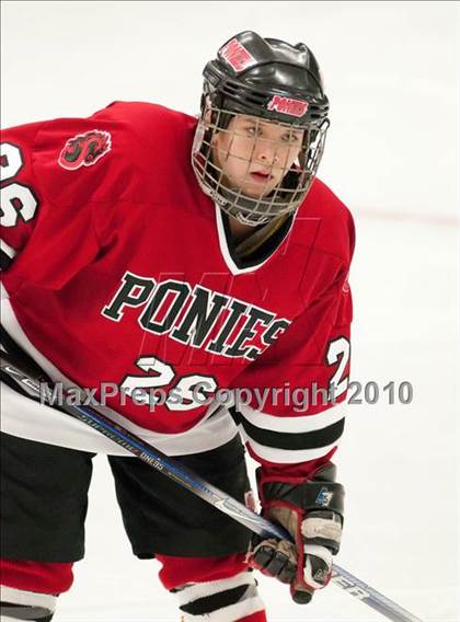 Thumbnail 1 in Stillwater vs Roseville (Section 4AA Semifinal) photogallery.