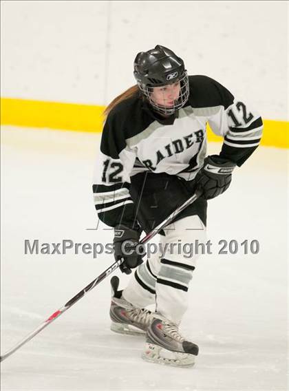 Thumbnail 2 in Stillwater vs Roseville (Section 4AA Semifinal) photogallery.