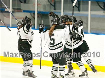 Thumbnail 2 in Stillwater vs Roseville (Section 4AA Semifinal) photogallery.