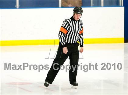 Thumbnail 3 in Stillwater vs Roseville (Section 4AA Semifinal) photogallery.