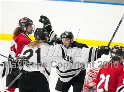 Thumbnail 1 in Stillwater vs Roseville (Section 4AA Semifinal) photogallery.
