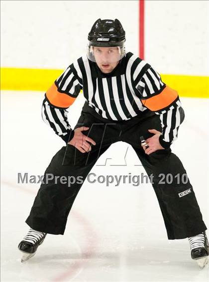 Thumbnail 3 in Stillwater vs Roseville (Section 4AA Semifinal) photogallery.