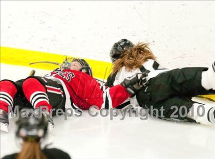 Thumbnail 1 in Stillwater vs Roseville (Section 4AA Semifinal) photogallery.