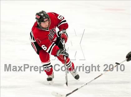 Thumbnail 3 in Stillwater vs Roseville (Section 4AA Semifinal) photogallery.