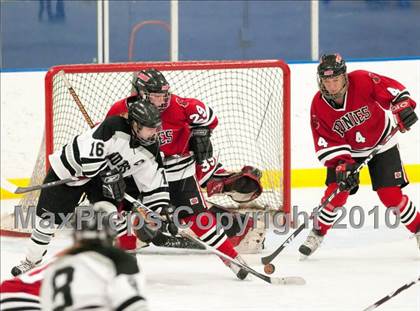 Thumbnail 1 in Stillwater vs Roseville (Section 4AA Semifinal) photogallery.