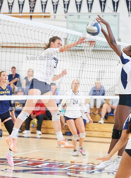 Thumbnail 3 in Berean Christian @ College Prep photogallery.