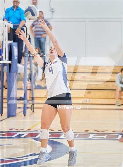 Thumbnail 1 in Berean Christian @ College Prep photogallery.
