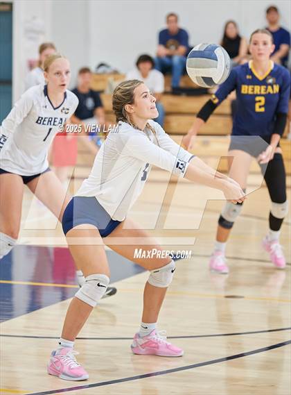 Thumbnail 3 in Berean Christian @ College Prep photogallery.