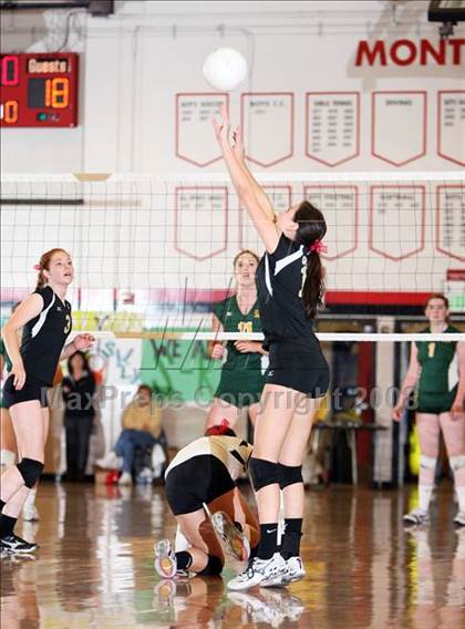 Thumbnail 2 in Granada vs. San Ramon Valley (CIF NCS D1 Final) photogallery.