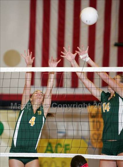 Thumbnail 2 in Granada vs. San Ramon Valley (CIF NCS D1 Final) photogallery.