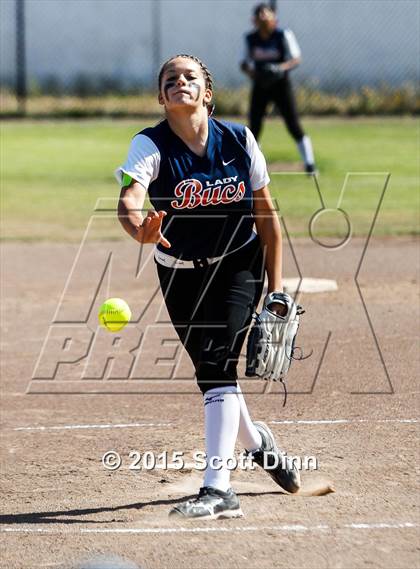 Thumbnail 3 in Balboa vs Lowell (CIF SFCS AAA Finals) photogallery.
