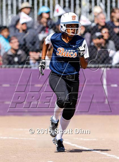 Thumbnail 1 in Balboa vs Lowell (CIF SFCS AAA Finals) photogallery.