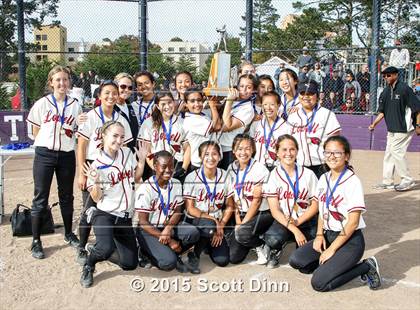 Thumbnail 2 in Balboa vs Lowell (CIF SFCS AAA Finals) photogallery.