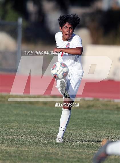 Thumbnail 2 in Reno @ Truckee photogallery.