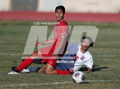 Thumbnail 3 in Reno @ Truckee photogallery.