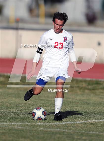 Thumbnail 3 in Reno @ Truckee photogallery.