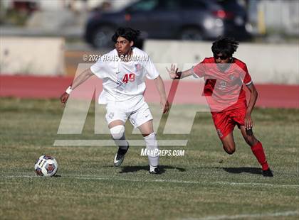 Thumbnail 2 in Reno @ Truckee photogallery.