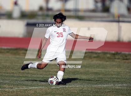 Thumbnail 3 in Reno @ Truckee photogallery.