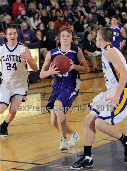 Thumbnail 3 in Boyceville vs. Clayton (Clayton Holiday Tournament) photogallery.