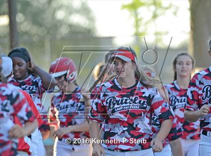 Thumbnail 3 in Erath @ Brusly (LHSAA 3A 2nd Round Playoffs) photogallery.