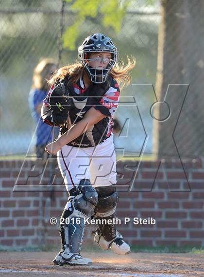 Thumbnail 2 in Erath @ Brusly (LHSAA 3A 2nd Round Playoffs) photogallery.