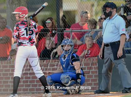 Thumbnail 1 in Erath @ Brusly (LHSAA 3A 2nd Round Playoffs) photogallery.