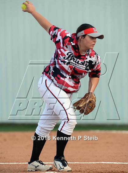 Thumbnail 1 in Erath @ Brusly (LHSAA 3A 2nd Round Playoffs) photogallery.