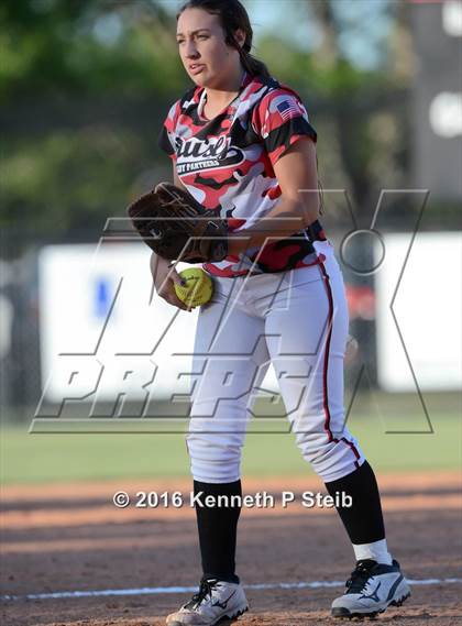 Thumbnail 1 in Erath @ Brusly (LHSAA 3A 2nd Round Playoffs) photogallery.