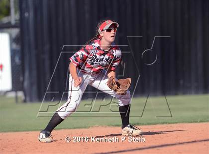 Thumbnail 3 in Erath @ Brusly (LHSAA 3A 2nd Round Playoffs) photogallery.