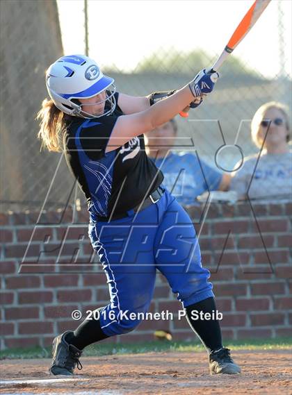 Thumbnail 1 in Erath @ Brusly (LHSAA 3A 2nd Round Playoffs) photogallery.
