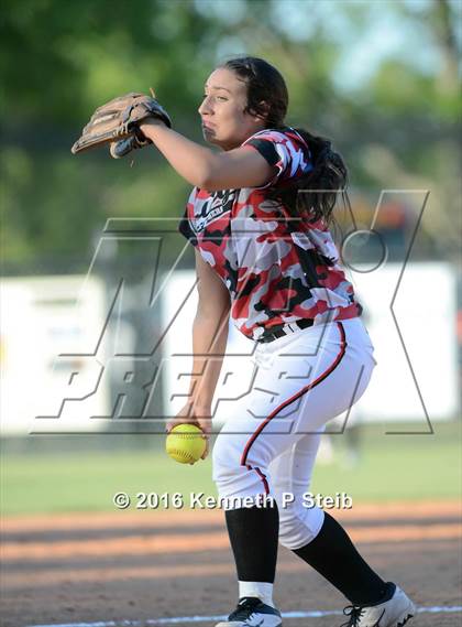 Thumbnail 3 in Erath @ Brusly (LHSAA 3A 2nd Round Playoffs) photogallery.
