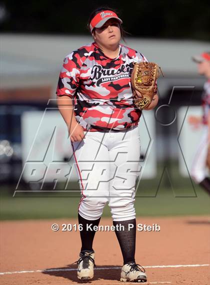 Thumbnail 1 in Erath @ Brusly (LHSAA 3A 2nd Round Playoffs) photogallery.