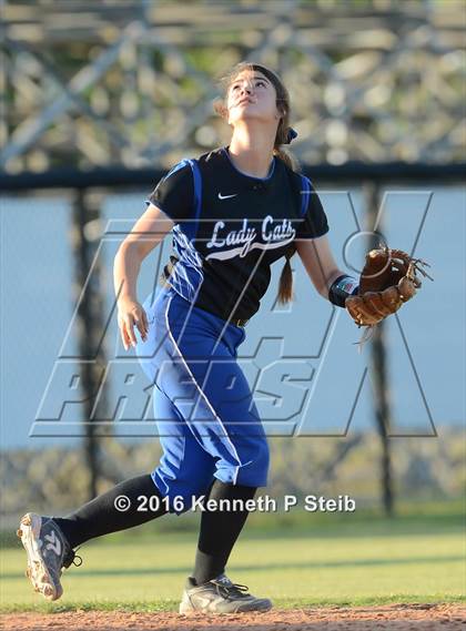 Thumbnail 1 in Erath @ Brusly (LHSAA 3A 2nd Round Playoffs) photogallery.