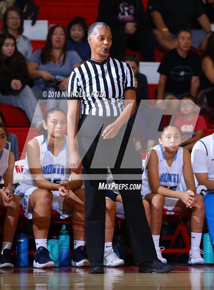 Thumbnail 2 in North Torrance vs. Palos Verdes (Battle at the Beach) photogallery.
