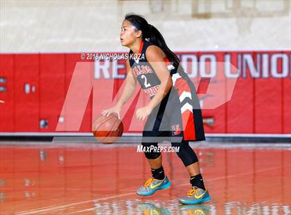 Thumbnail 2 in North Torrance vs. Palos Verdes (Battle at the Beach) photogallery.